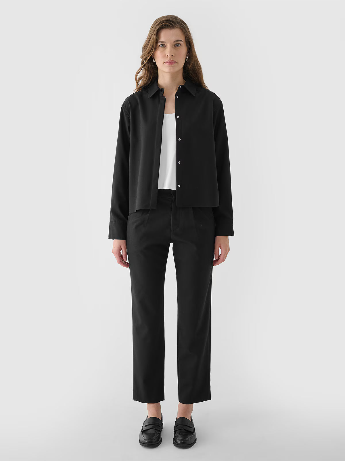 Spodnie tkaninowe z wełną damskie Outhorn