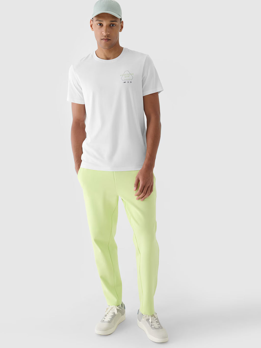 T-shirt regular z nadrukiem męski