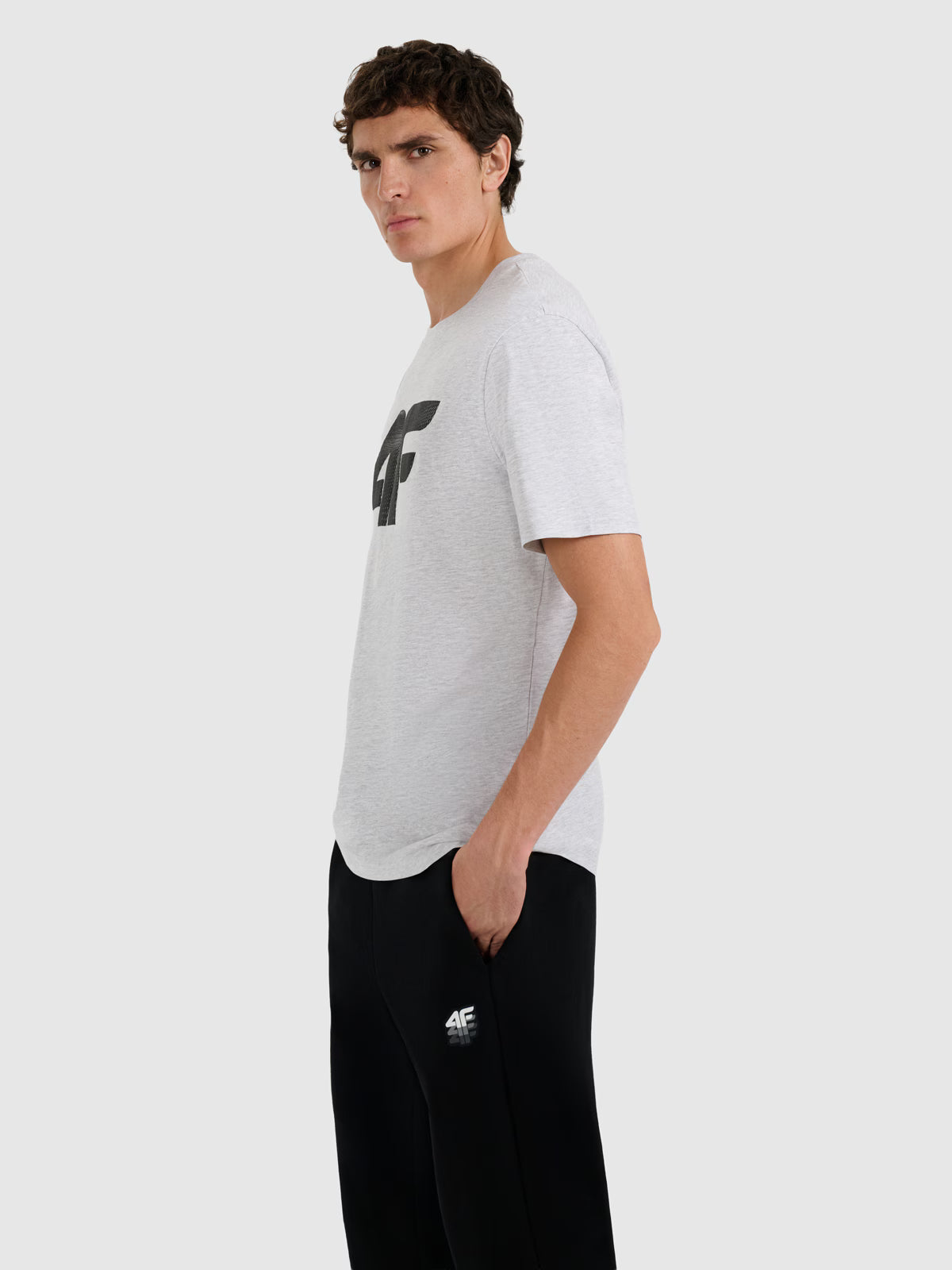 T-shirt regular z nadrukiem męski