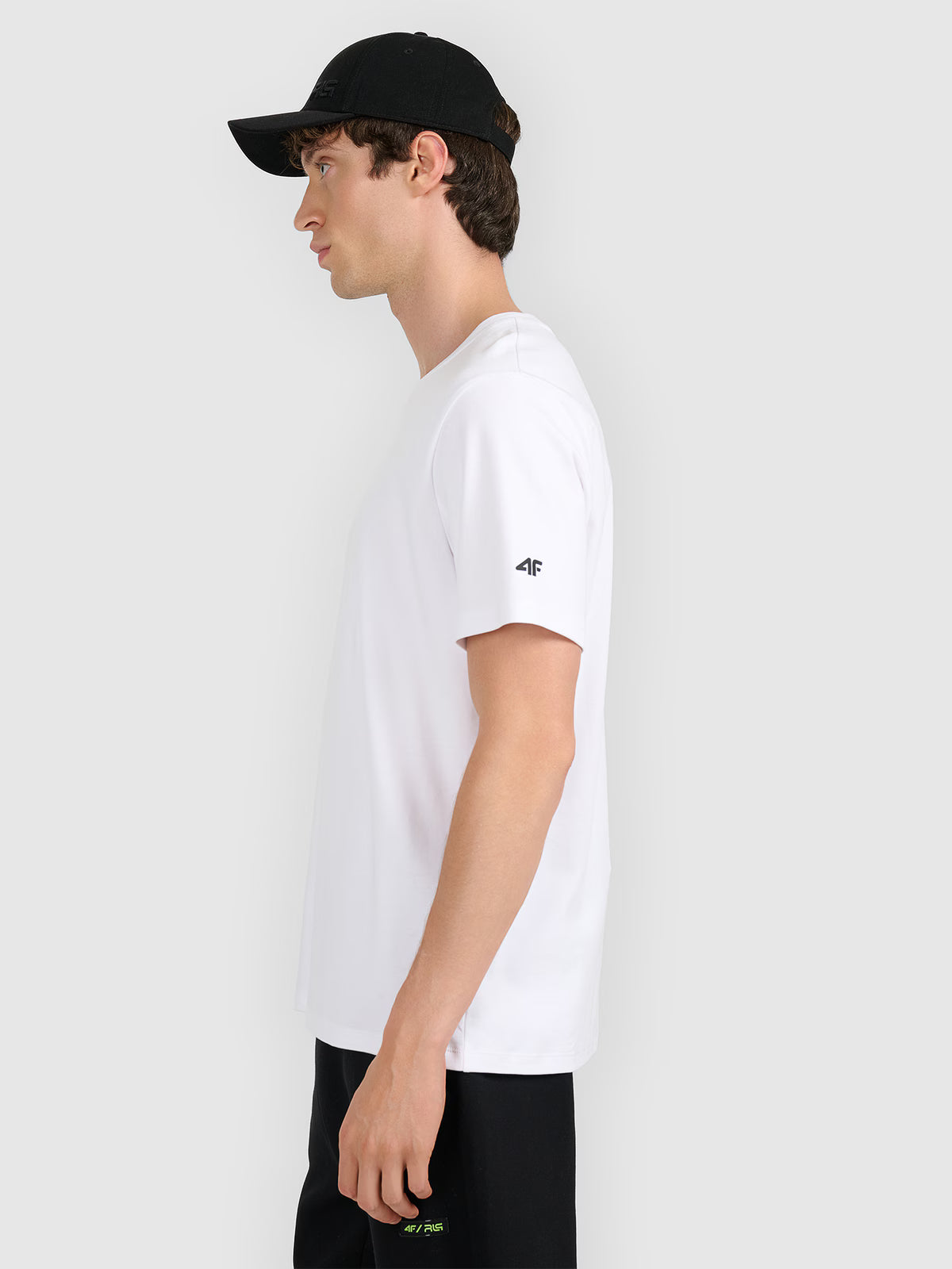 T-shirt regular z nadrukiem męski 4F x Robert Lewandowski