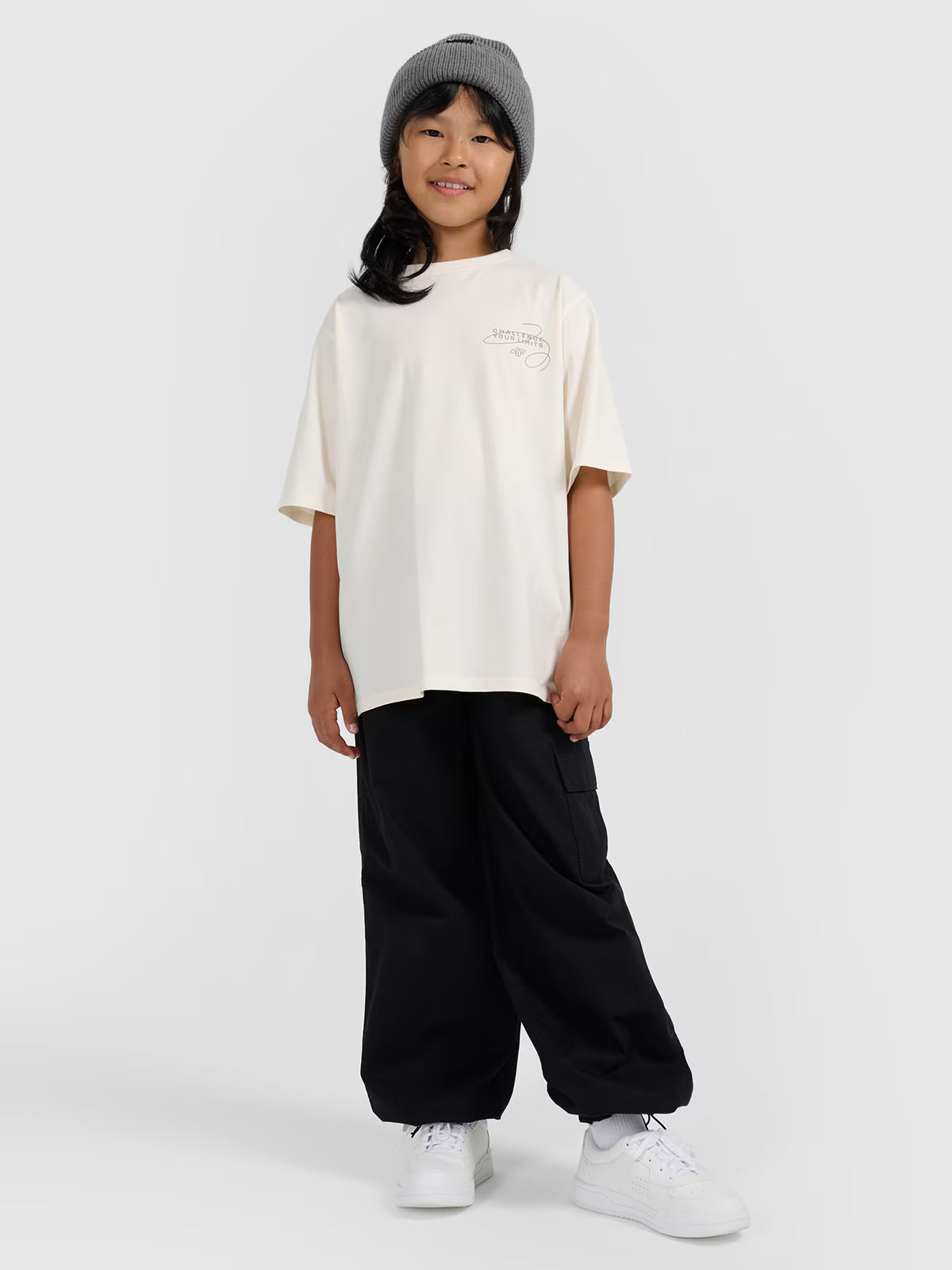 T-shirt oversize z nadrukiem dziewczęcy