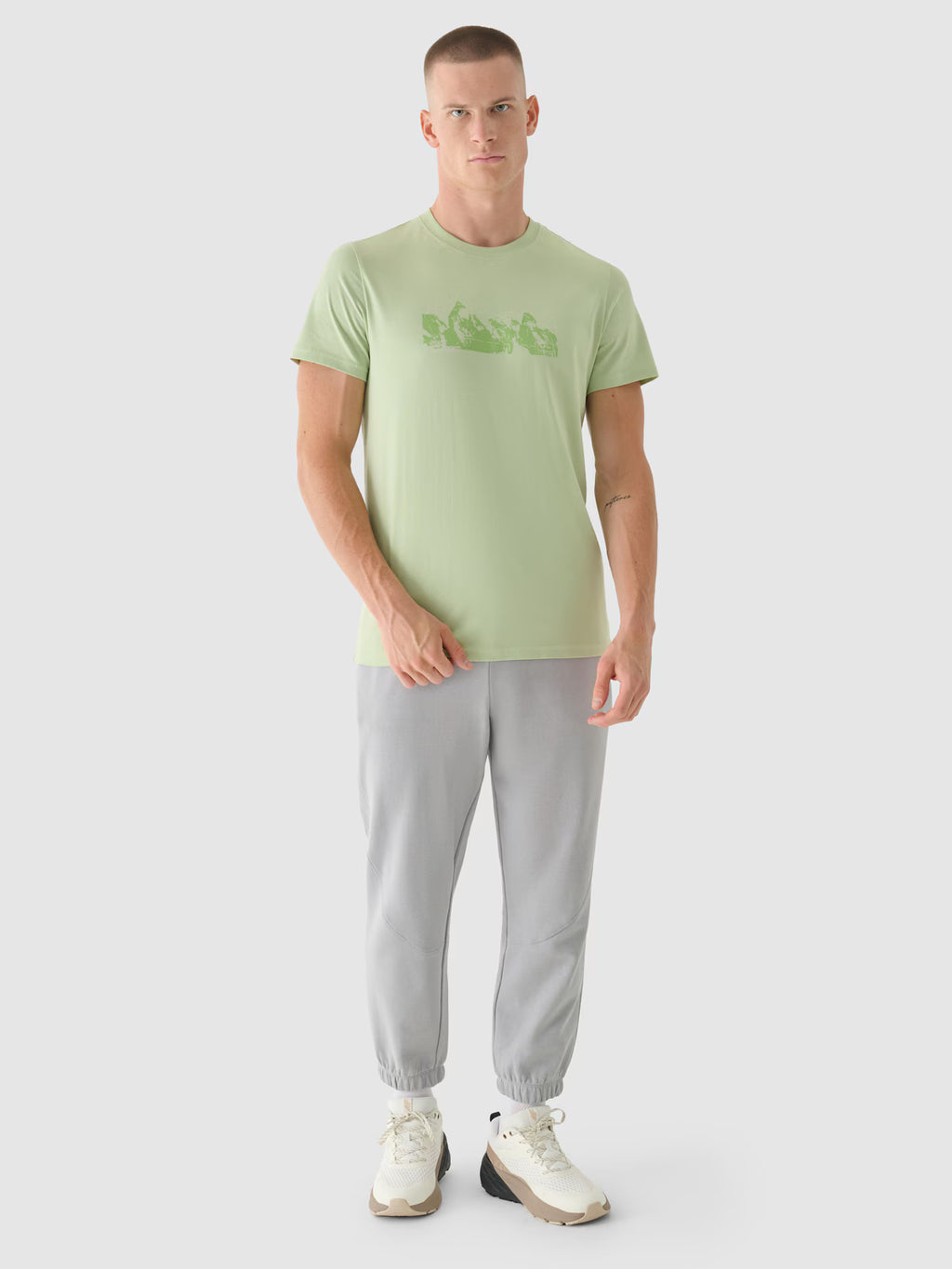 T-shirt regular z nadrukiem męski