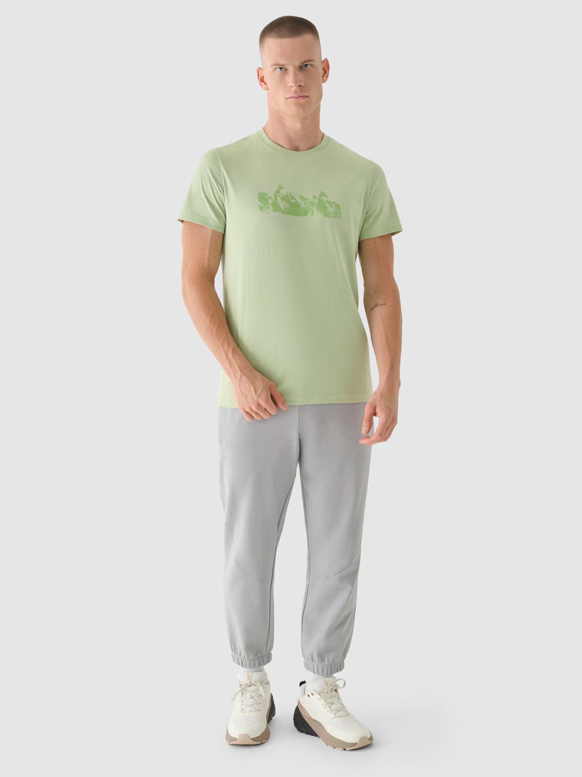 T-shirt regular z nadrukiem męski