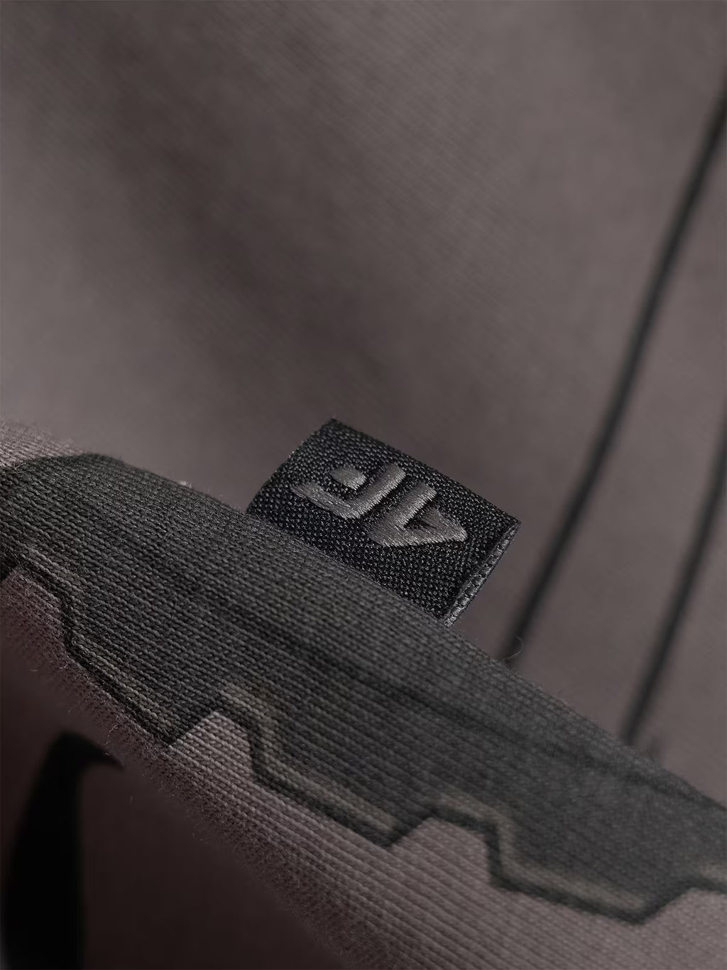 T-shirt oversize z nadrukiem chłopięcy