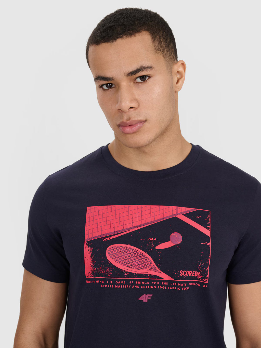 T-shirt regular z nadrukiem męski
