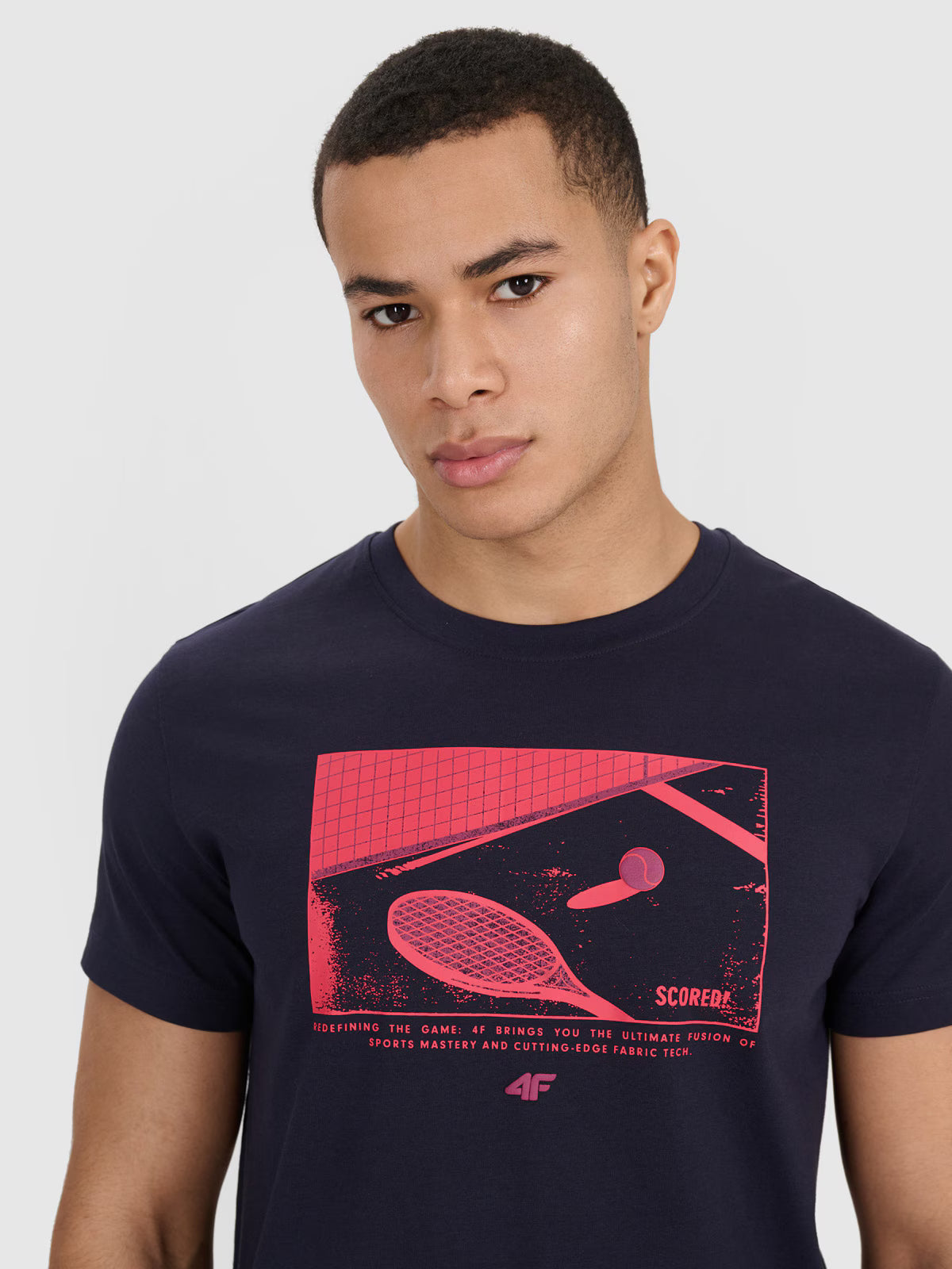 T-shirt regular z nadrukiem męski