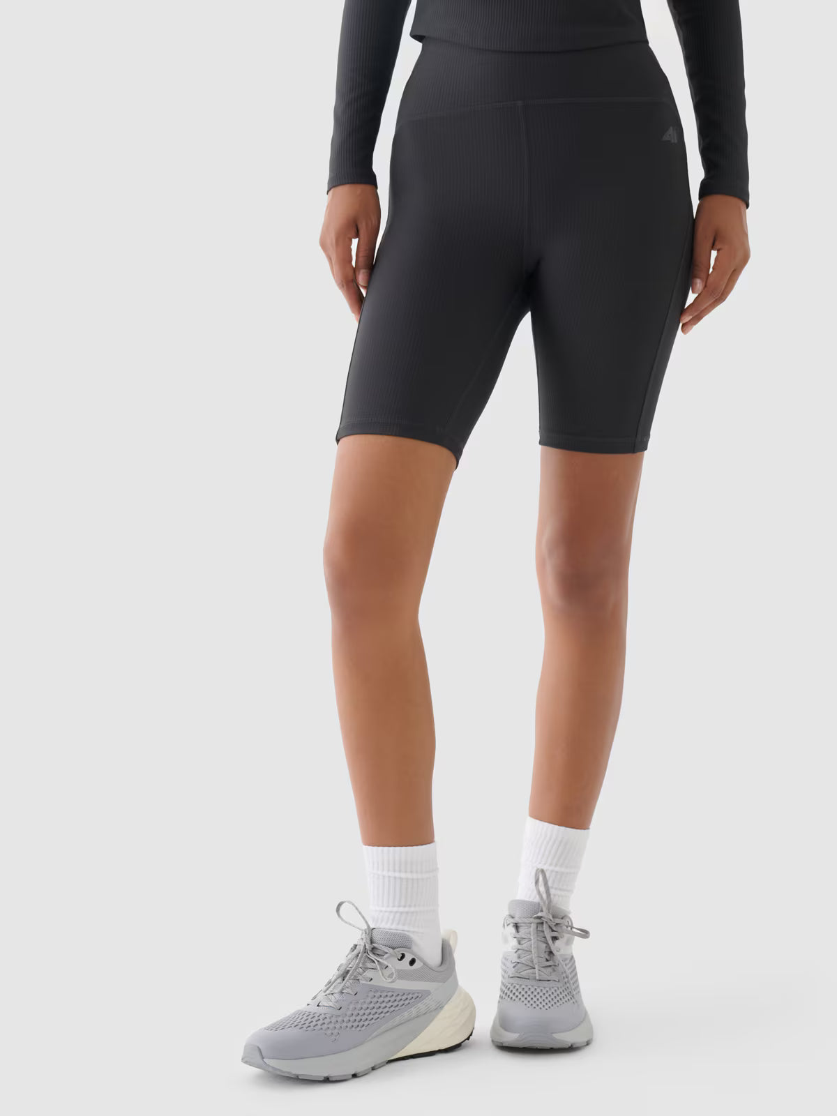 Legginsy krótkie treningowe damskie