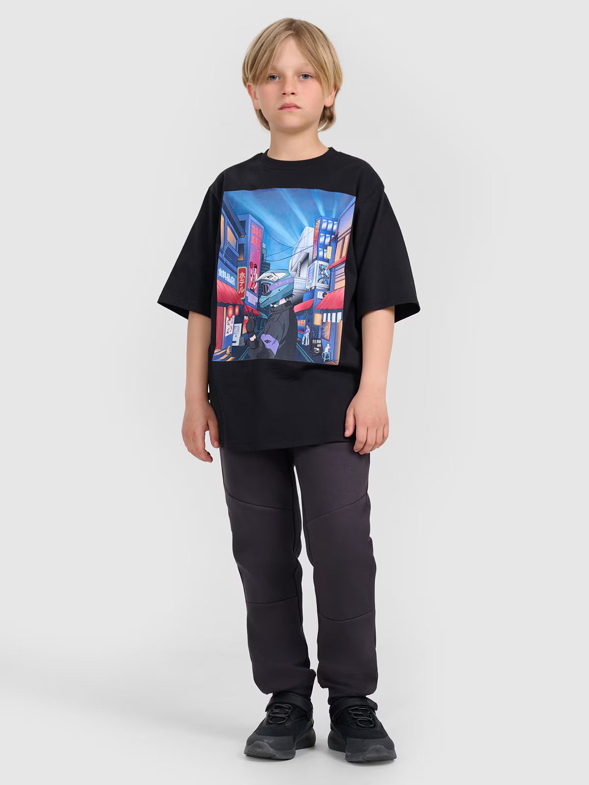 T-shirt oversize z nadrukiem chłopięcy
