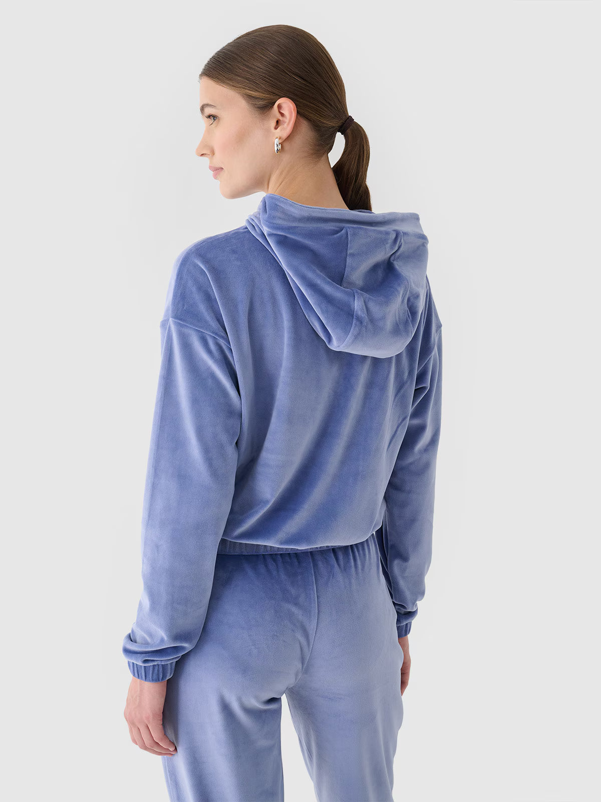 Bluza dresowa z weluru nierozpinana z kapturem damska