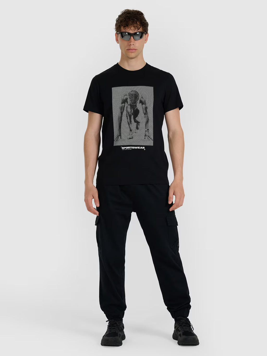 T-shirt regular z nadrukiem męski