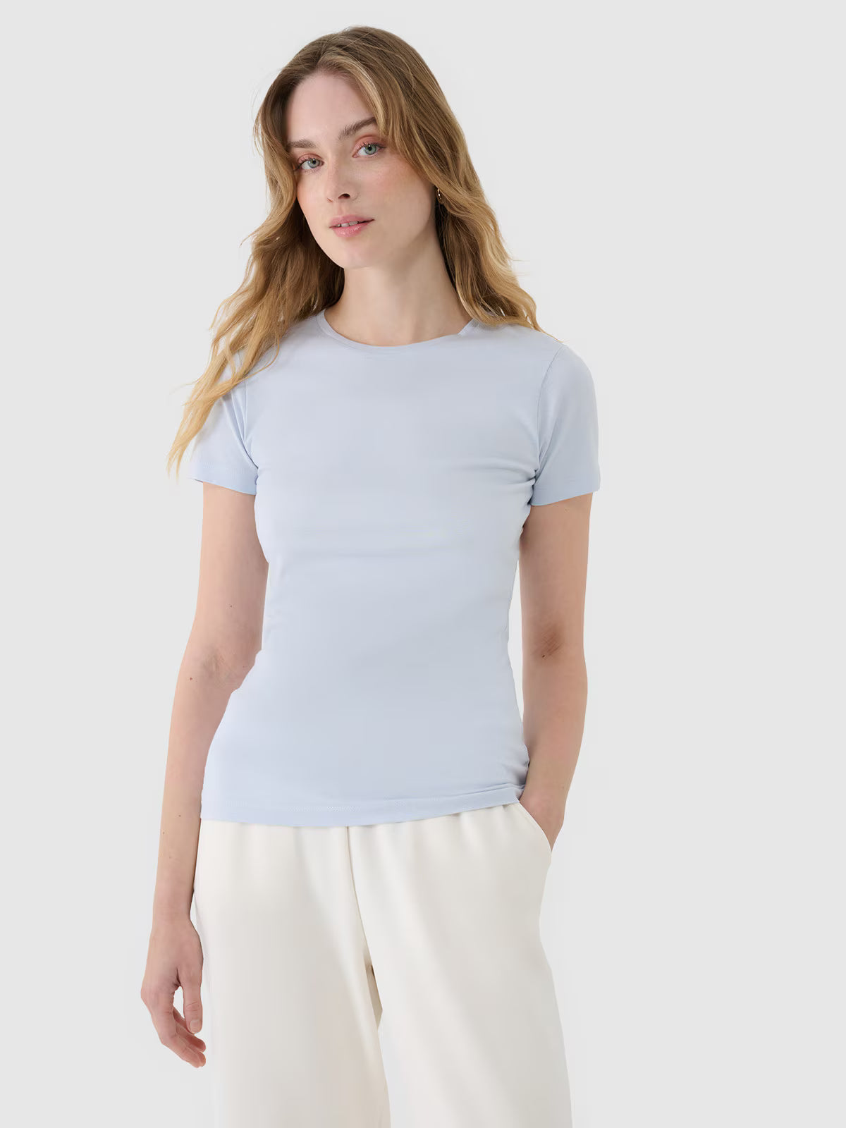 T-shirt slim z modalem damski