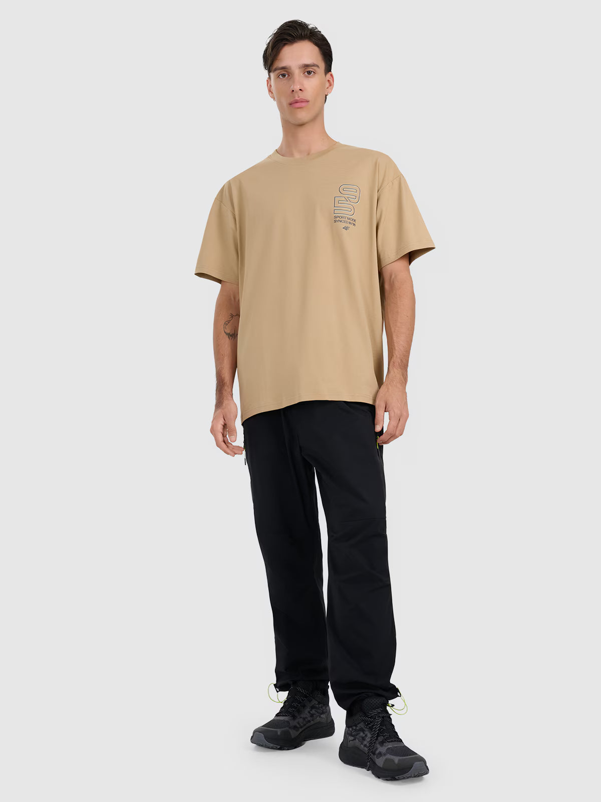 T-shirt oversize z nadrukiem męski