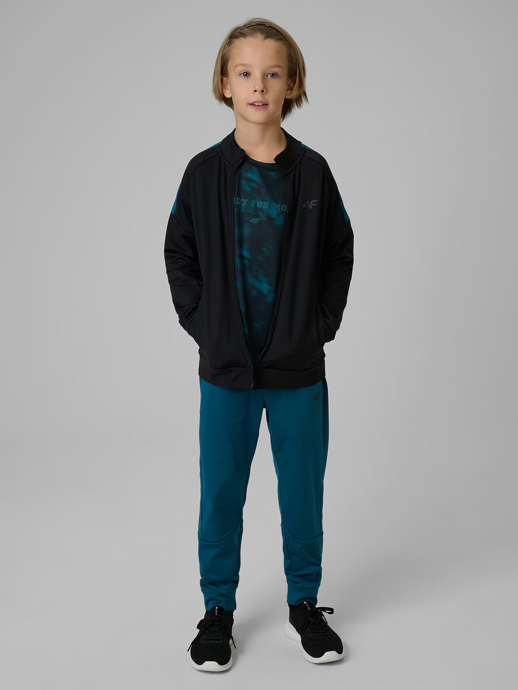 Bluza sportowa regular bez kaptura chłopięca