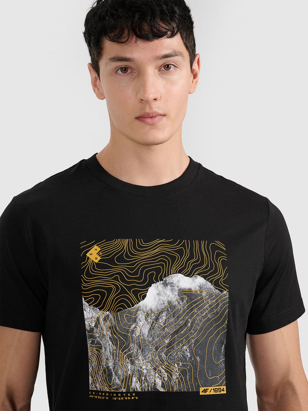 T-shirt regular z nadrukiem męski