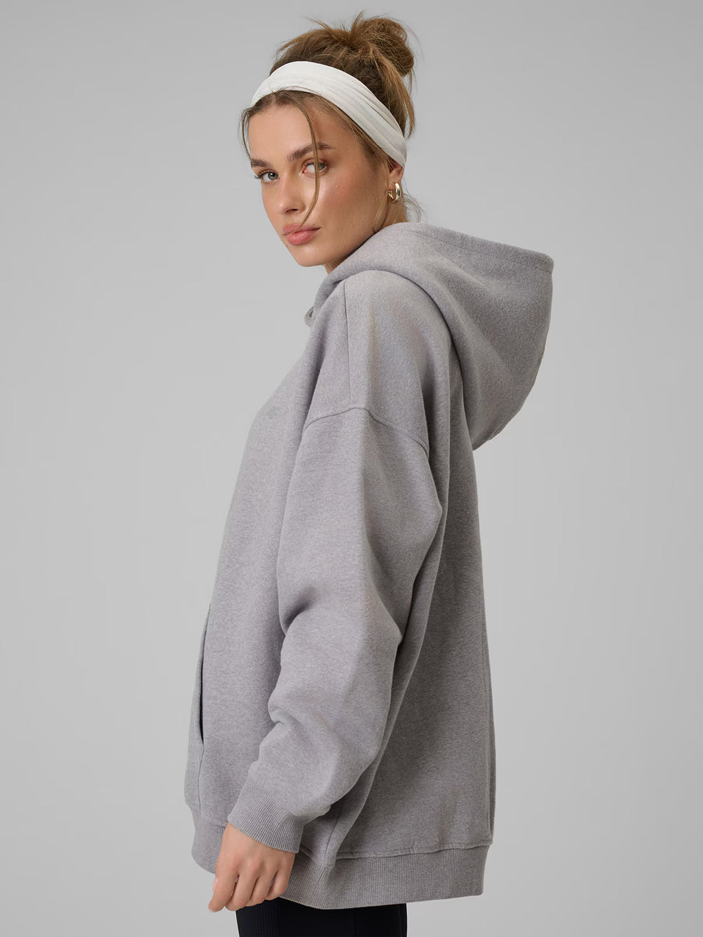 Bluza dresowa loose z kapturem damska