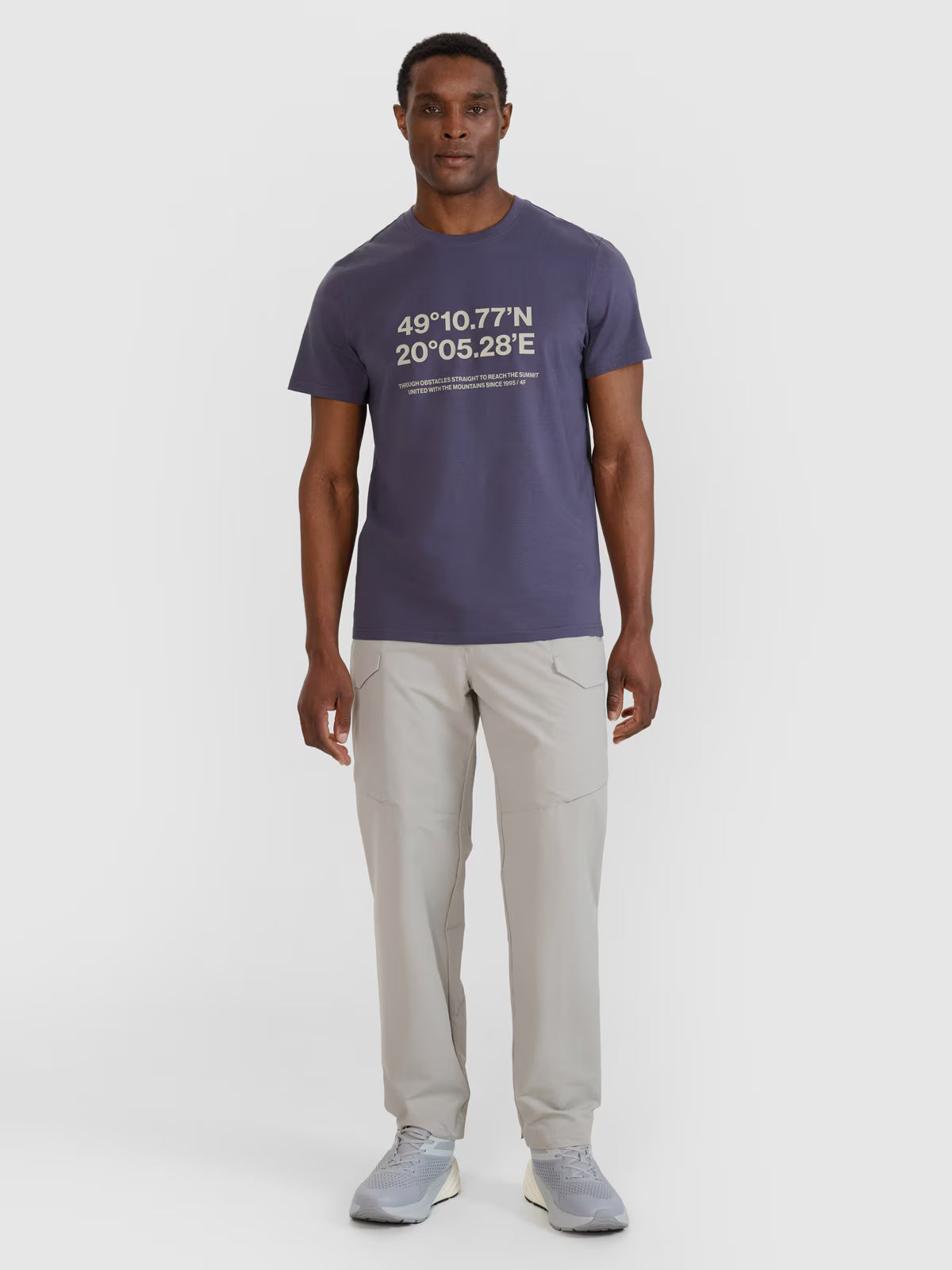 T-shirt regular z nadrukiem męski