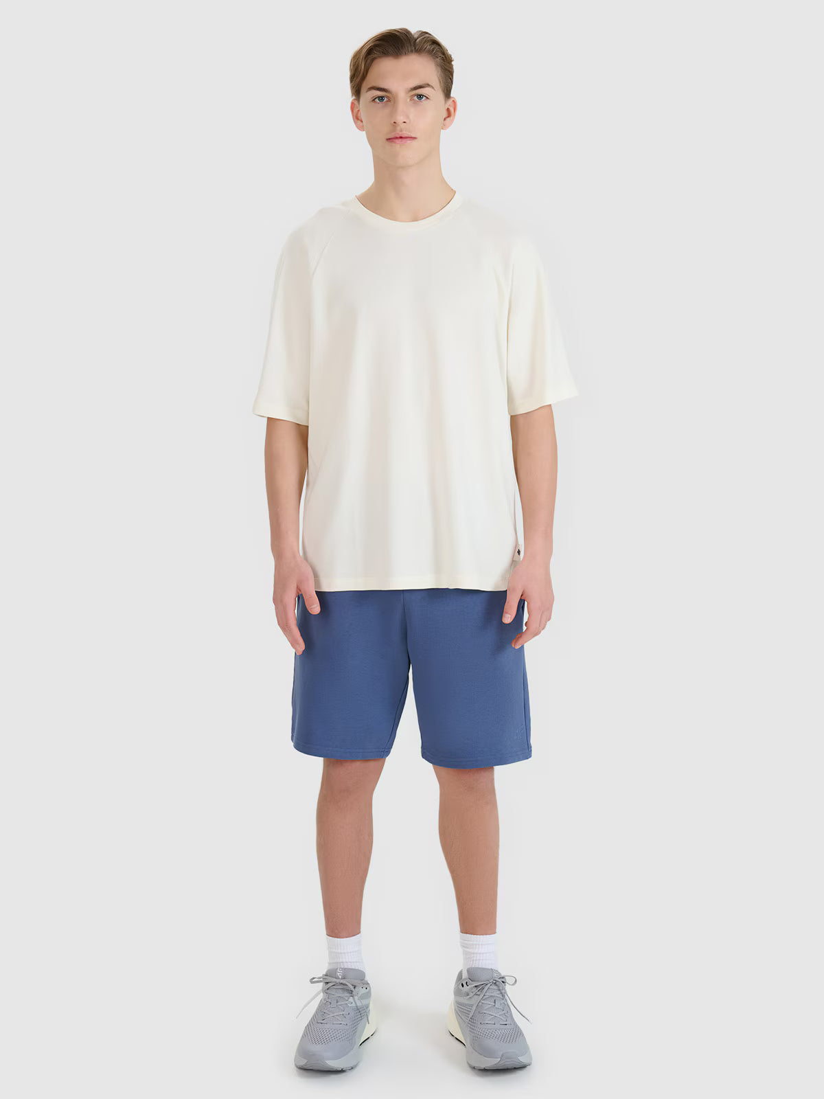 T-shirt oversize z modalem męski
