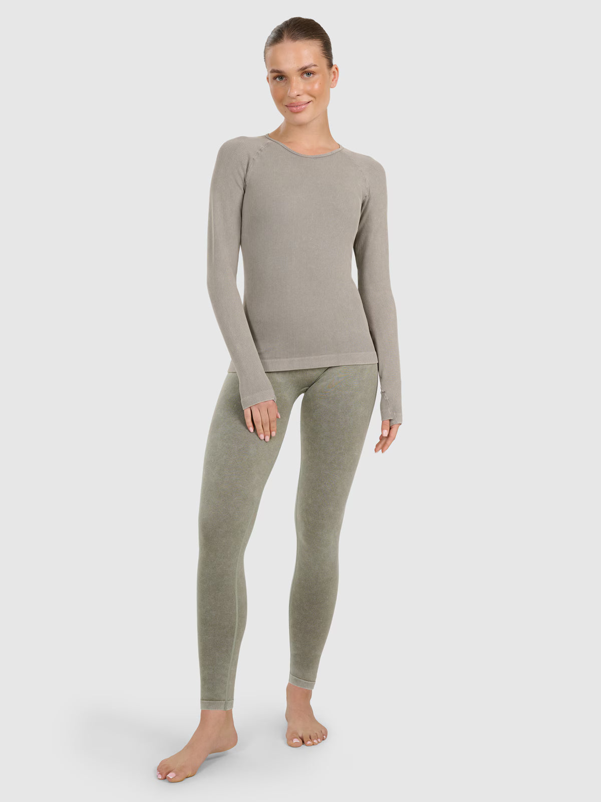 Longsleeve slim do jogi i pilatesu szybkoschnący damski