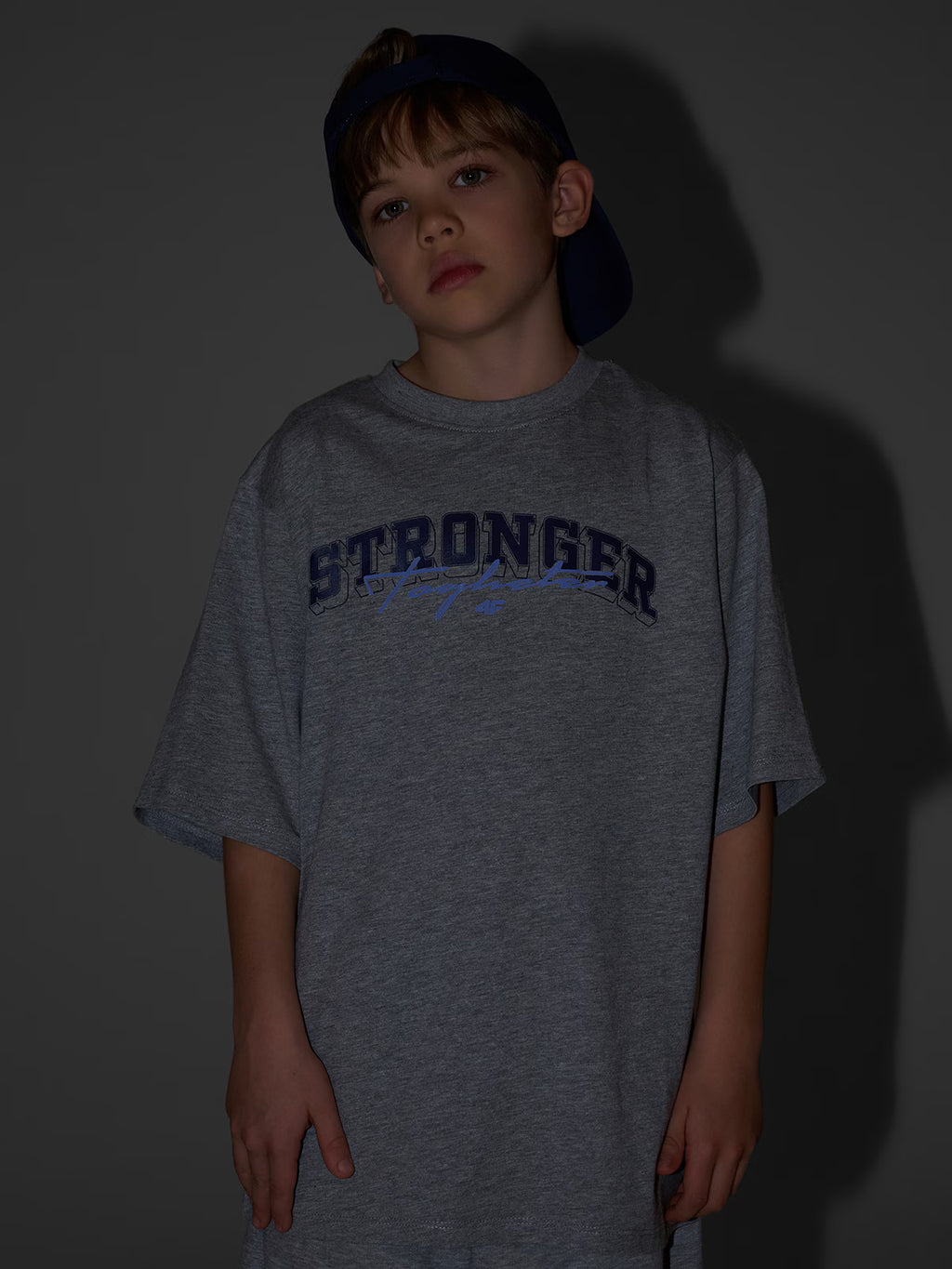T-shirt loose z nadrukiem chłopięcy
