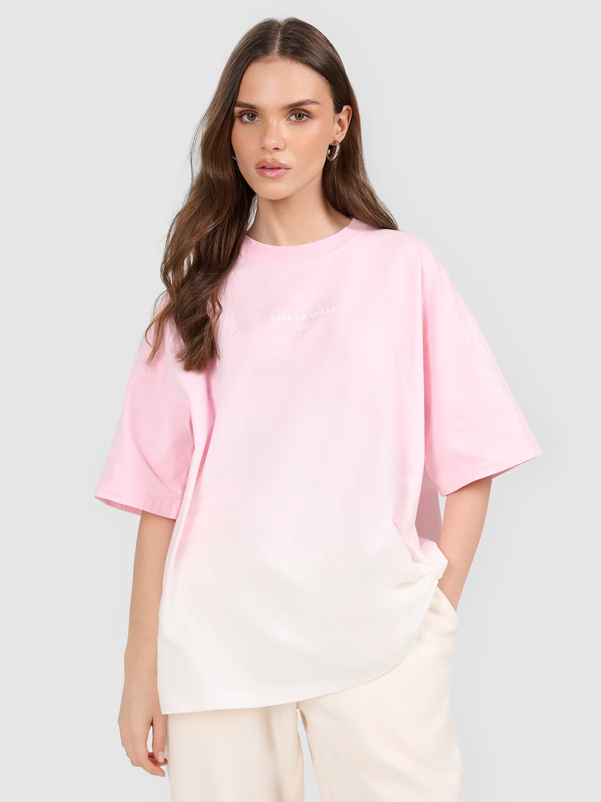 T-shirt loose z nadrukiem damski