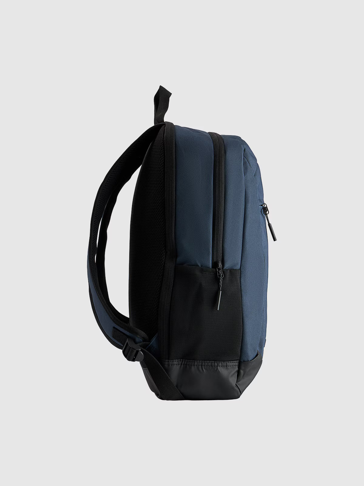 Plecak miejski (20 L) z zapinaną kieszenią na laptop