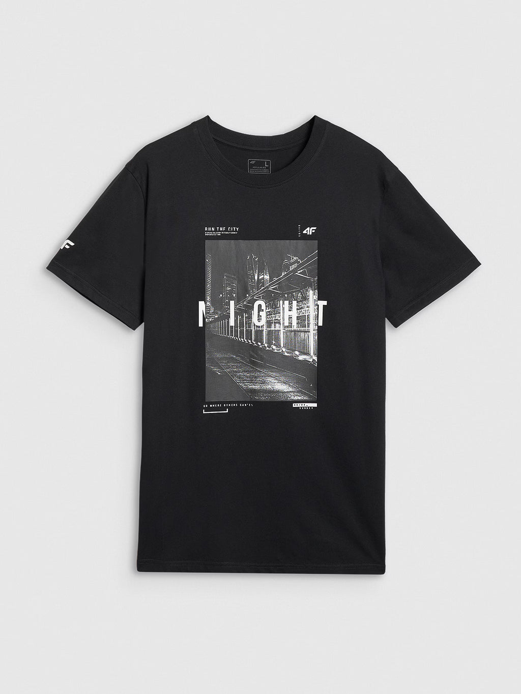 T-shirt regular z nadrukiem męski