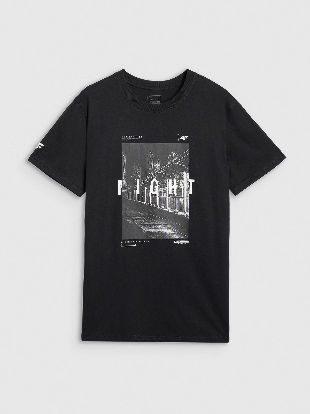T-shirt regular z nadrukiem męski