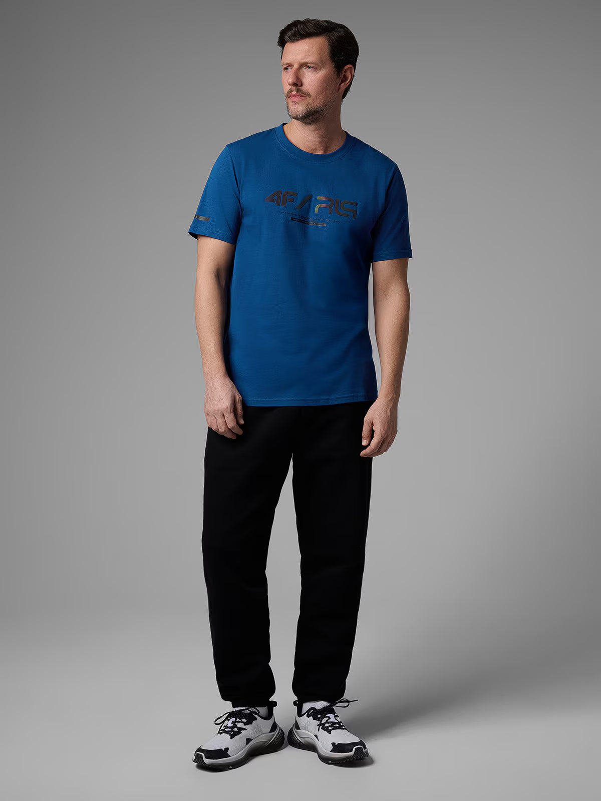 T-shirt regular z nadrukiem męski 4F x Robert Lewandowski
