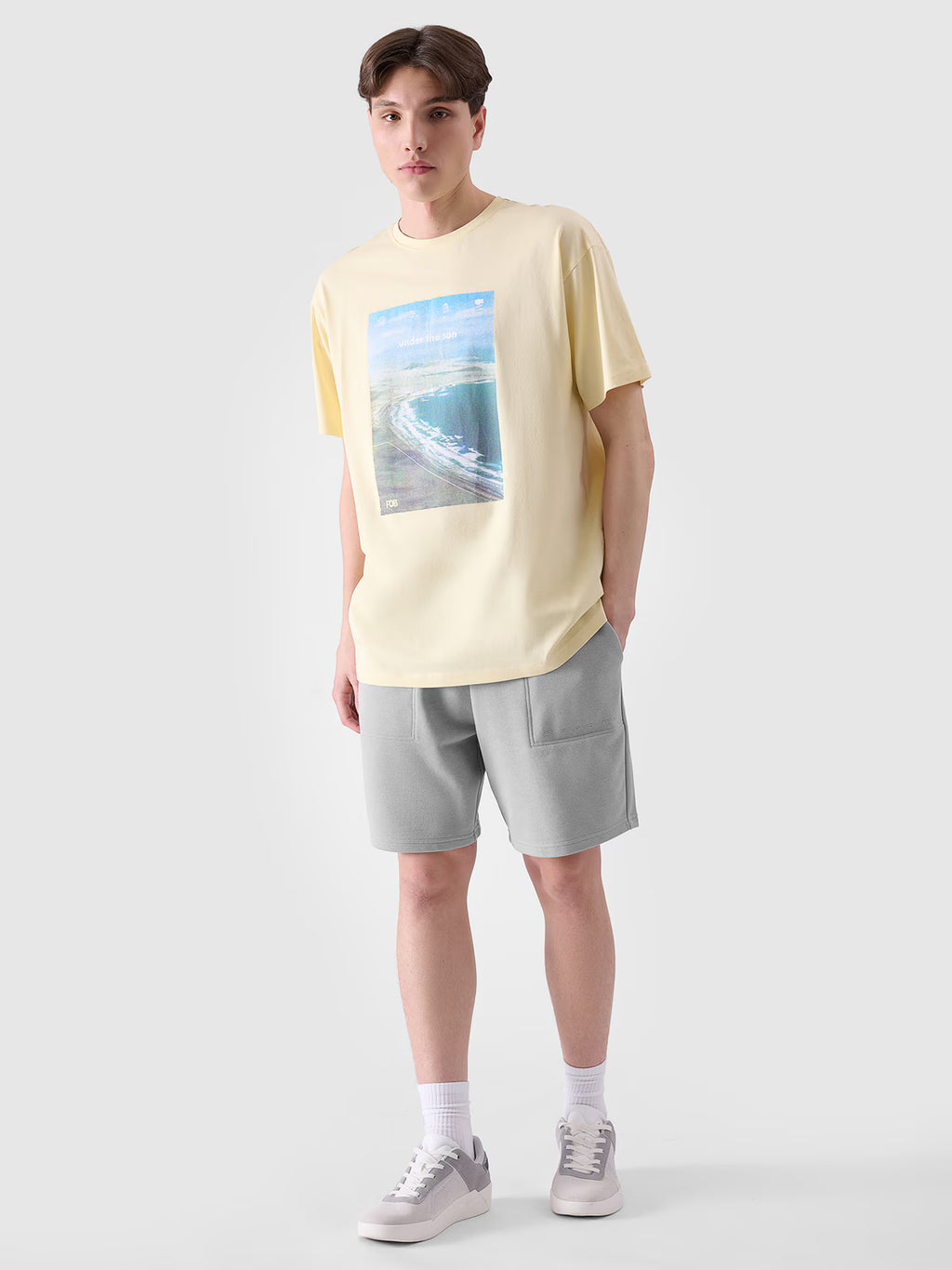 T-shirt oversize z nadrukiem męski