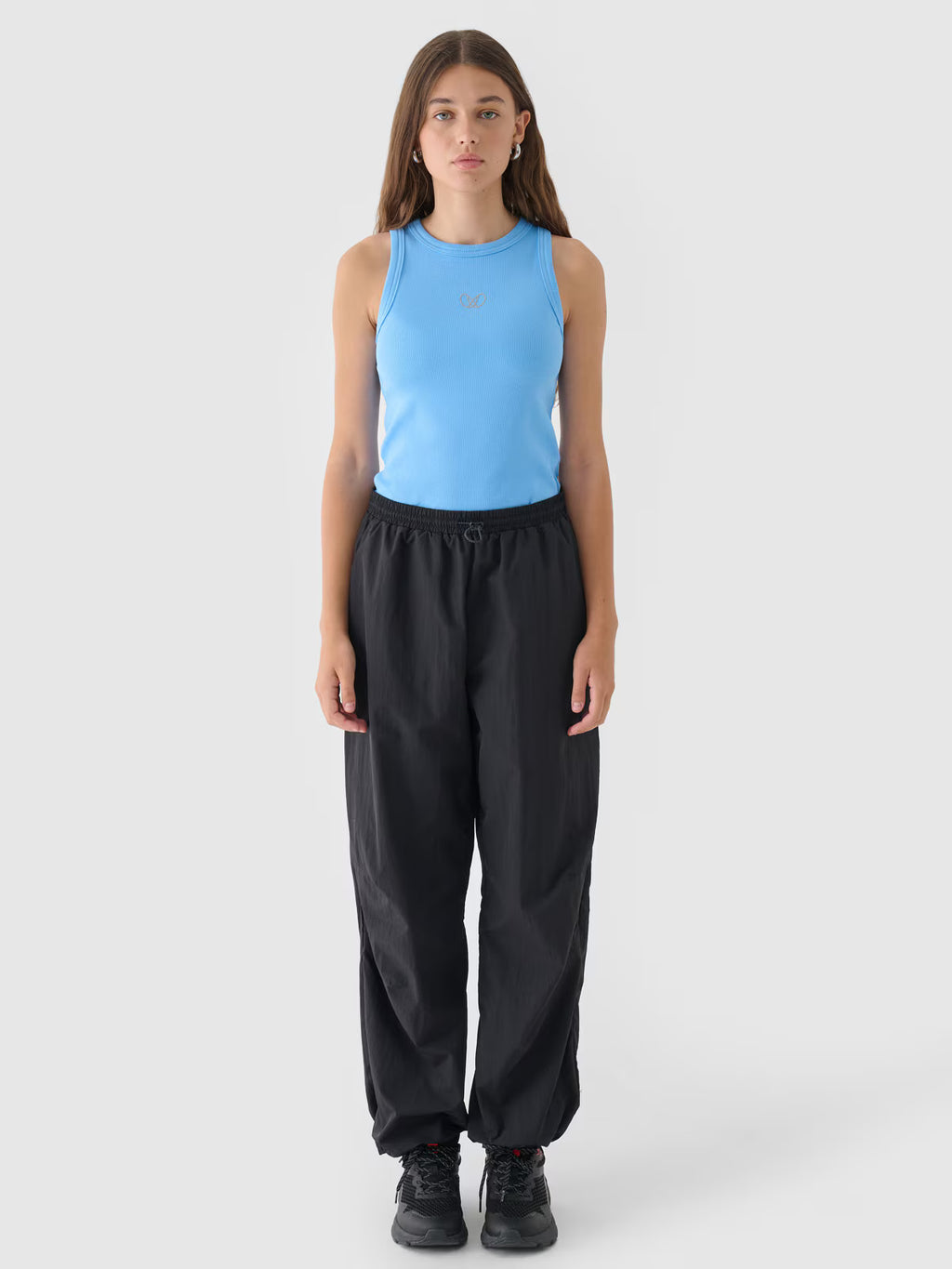 Spodnie casual parachute damskie Outhorn