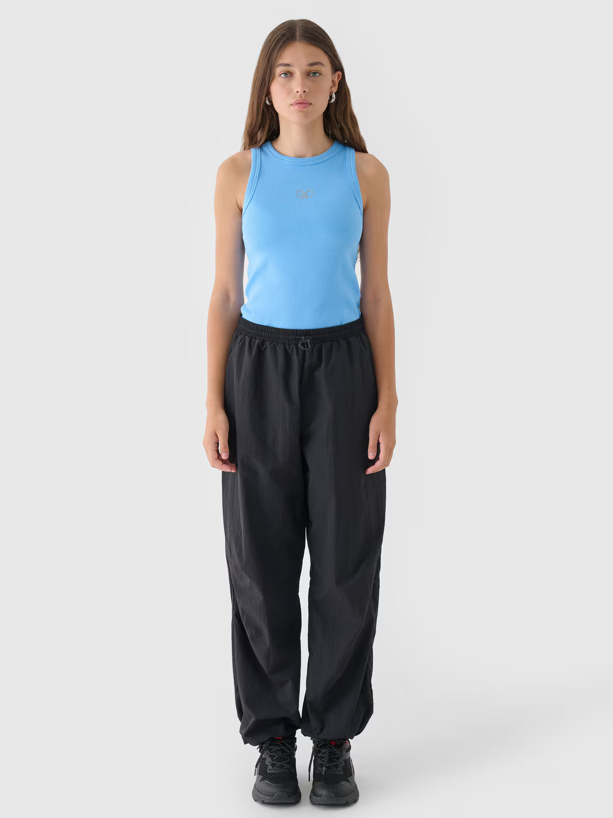 Spodnie casual parachute damskie Outhorn