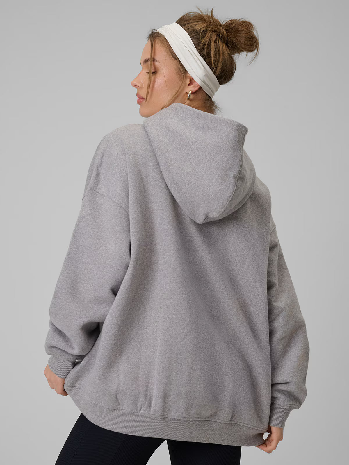 Bluza dresowa loose z kapturem damska