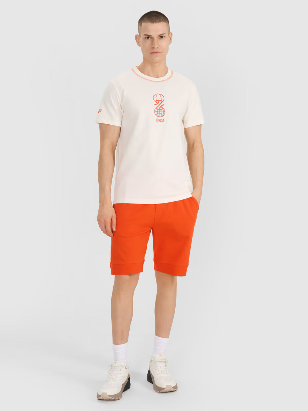 T-shirt regular z nadrukiem męski