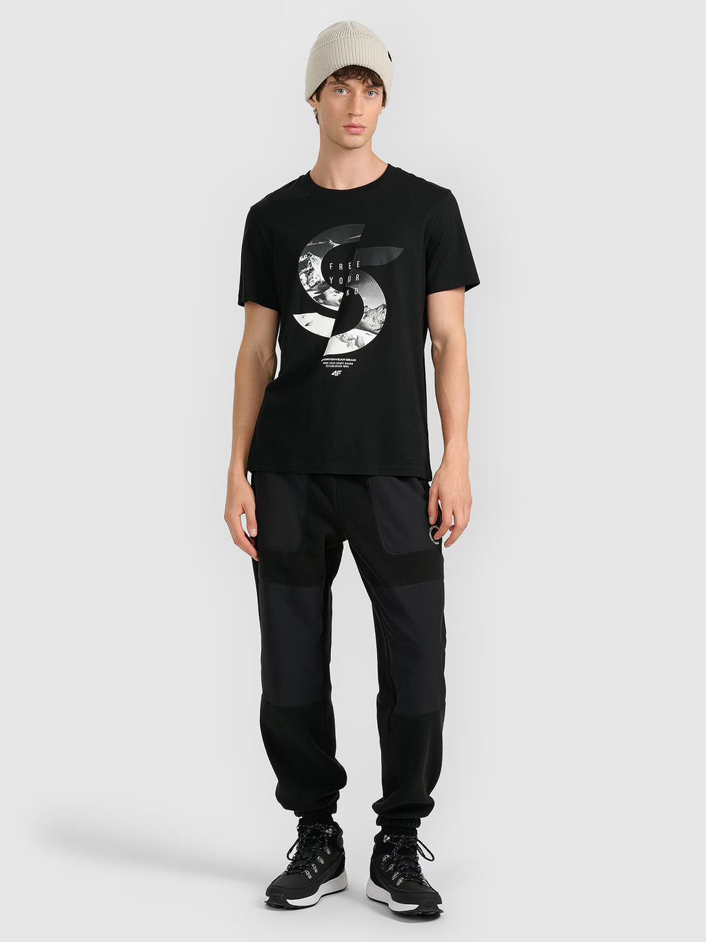 T-shirt regular z nadrukiem męski