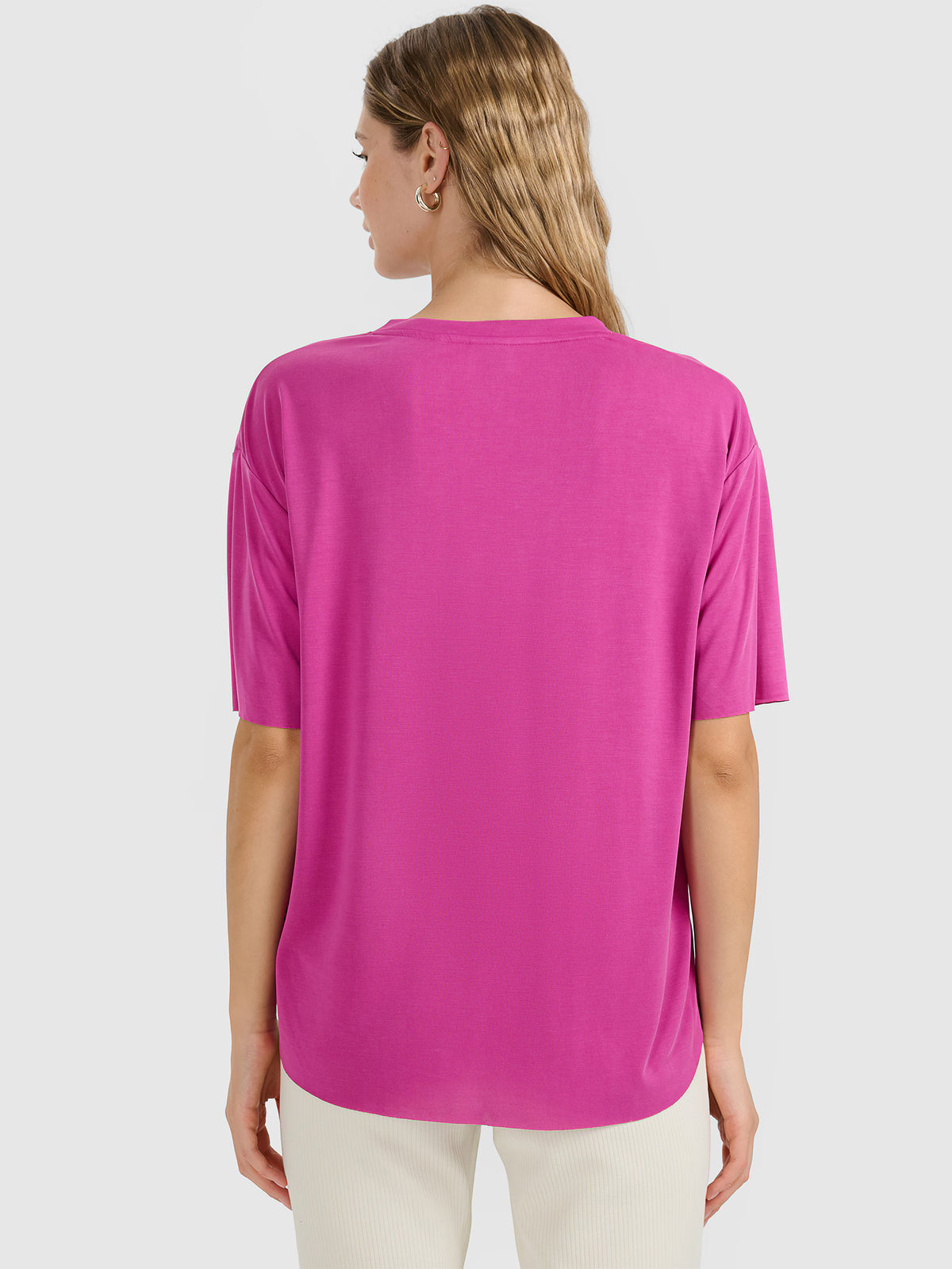 T-shirt oversize z modalem damski