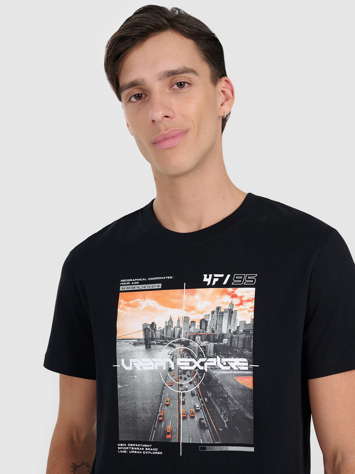 T-shirt regular z nadrukiem męski