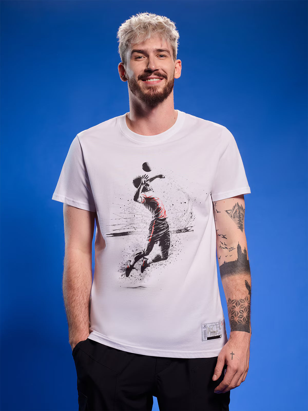 T-shirt regular z nadrukiem siatkarskim męski