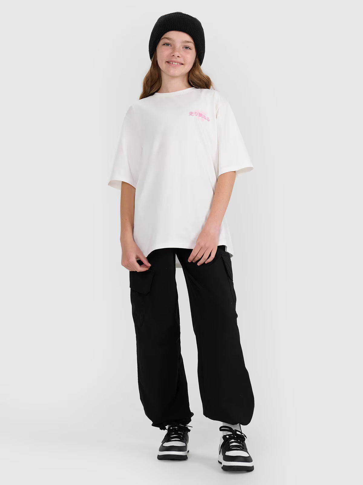 T-shirt oversize z nadrukiem dziewczęcy