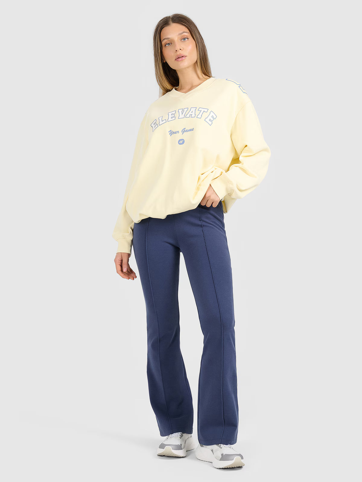 Bluza dresowa nierozpinana bez kaptura damska