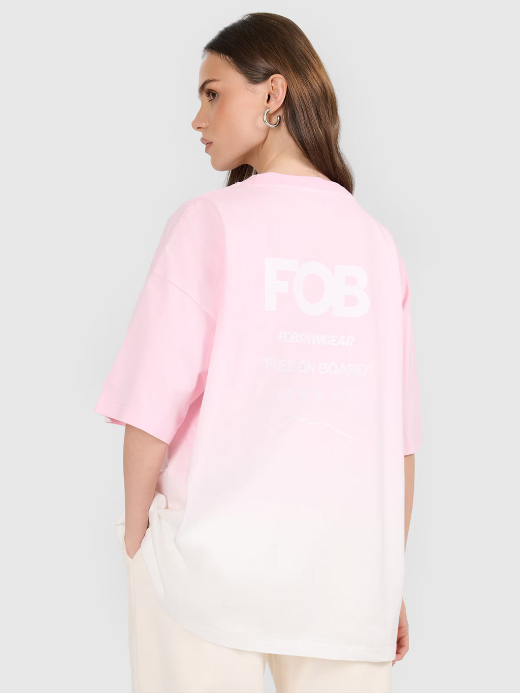 T-shirt loose z nadrukiem damski