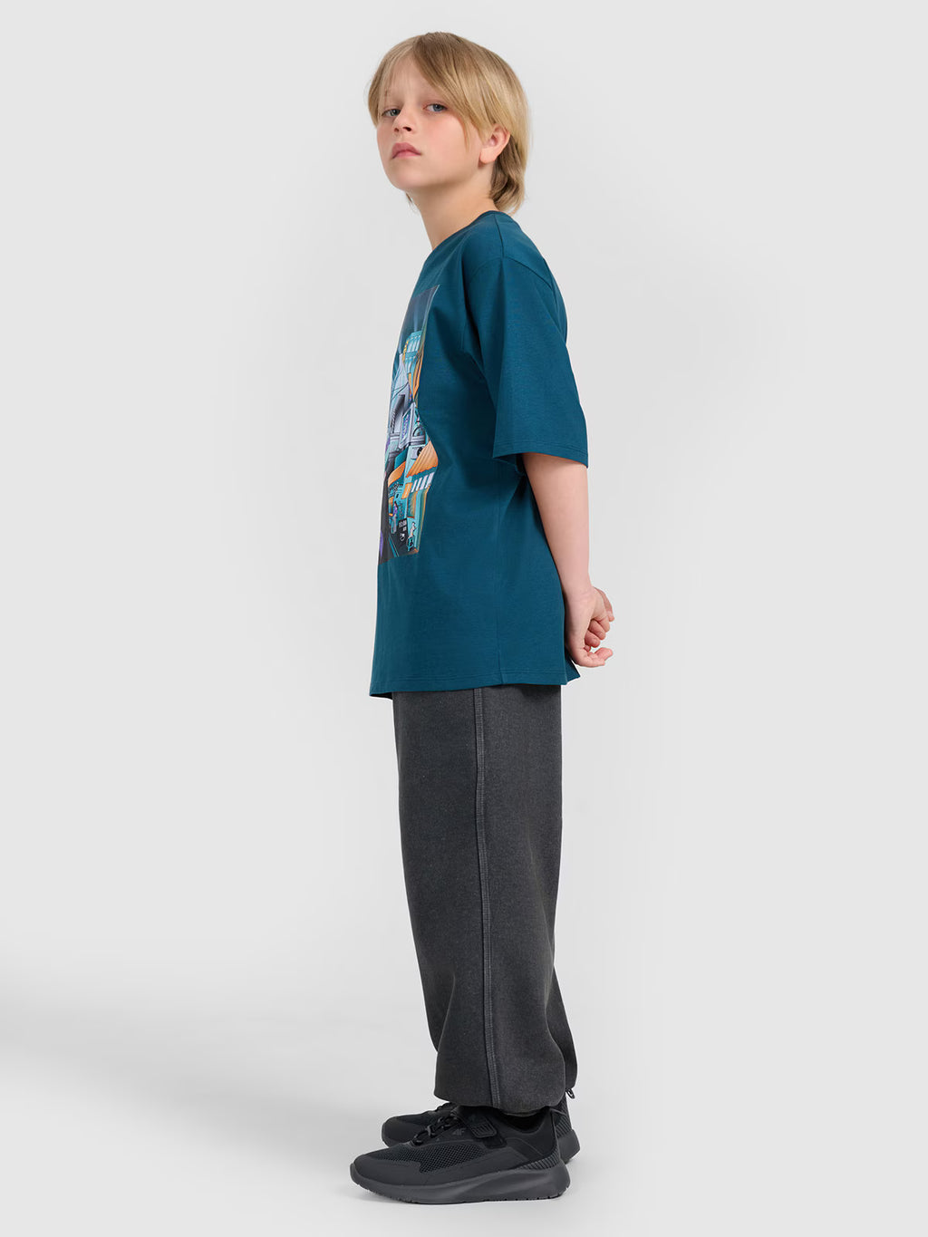 T-shirt oversize z nadrukiem chłopięcy