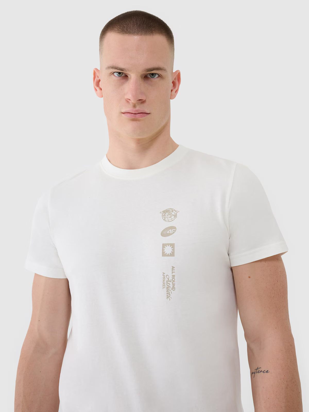 T-shirt regular z nadrukiem męski