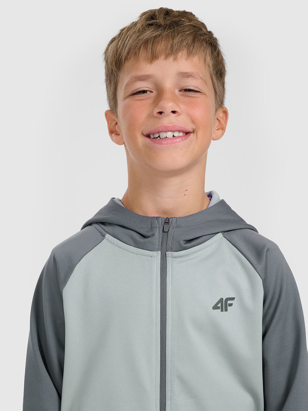 Bluza sportowa rozpinana z kapturem chłopięca