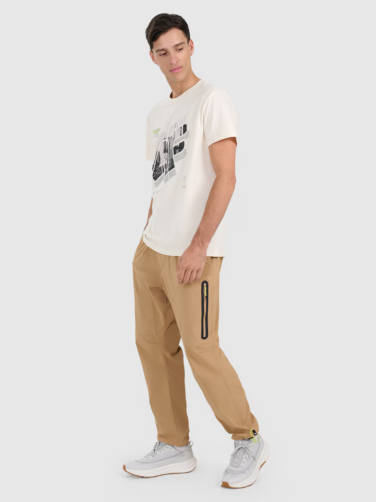 T-shirt regular z nadrukiem męski
