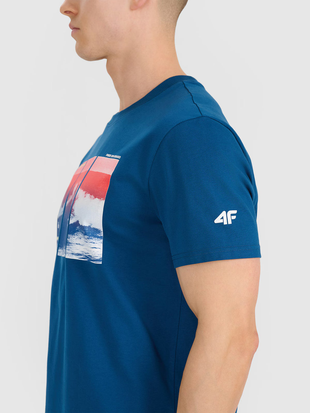 T-shirt regular z nadrukiem męski