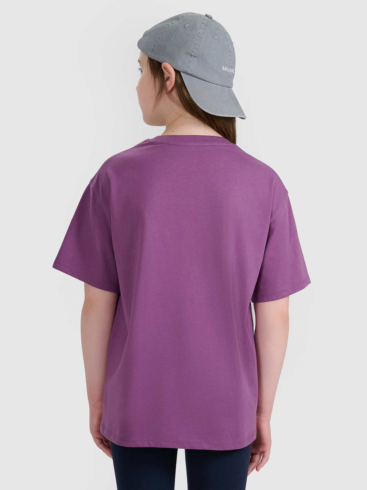 T-shirt oversize z nadrukiem dziewczęcy