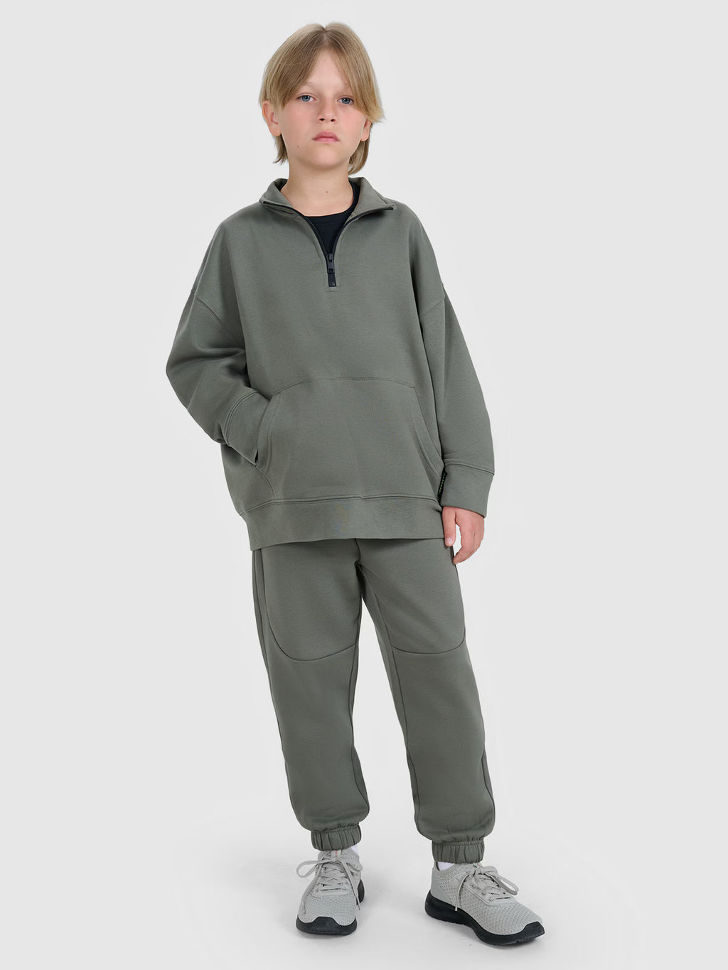 Bluza dresowa ze stójką z zamkiem chłopięca