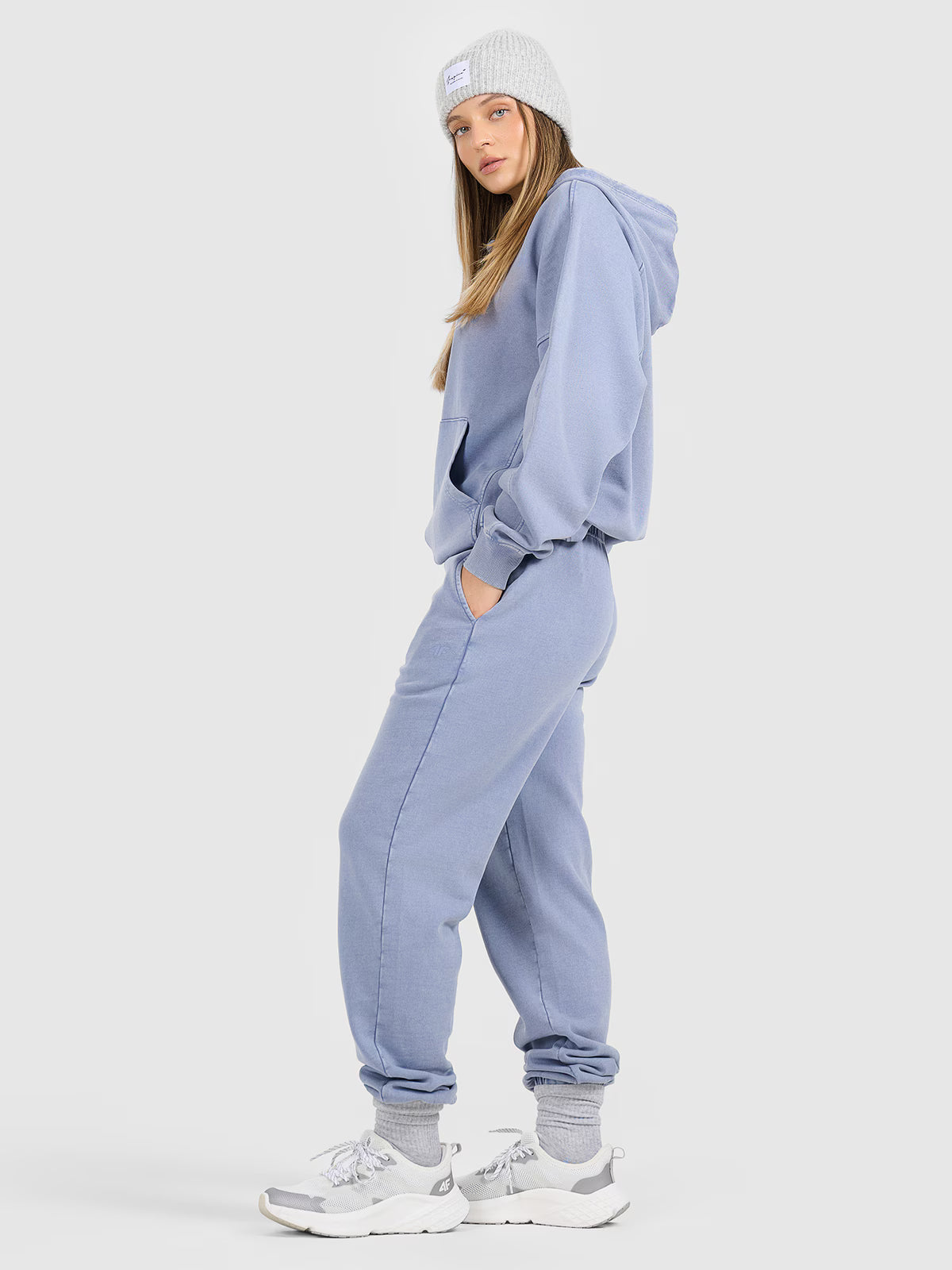 Spodnie dresowe joggery damskie