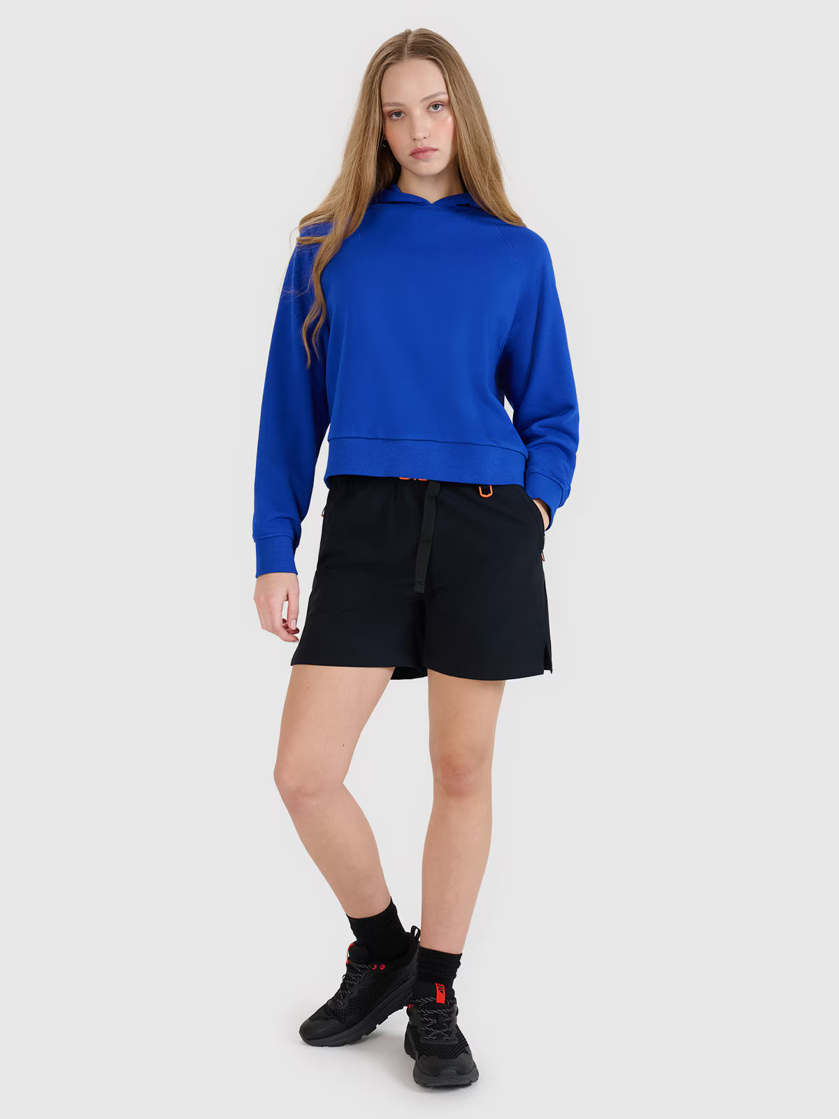 Bluza dresowa nierozpinana z kapturem damska