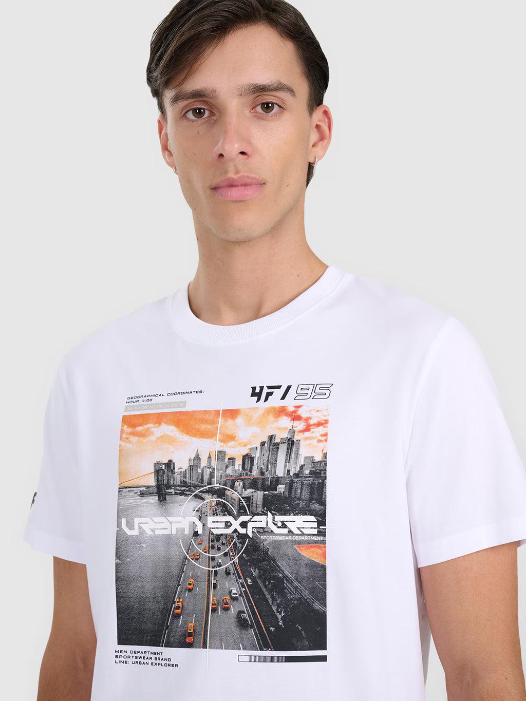 T-shirt regular z nadrukiem męski